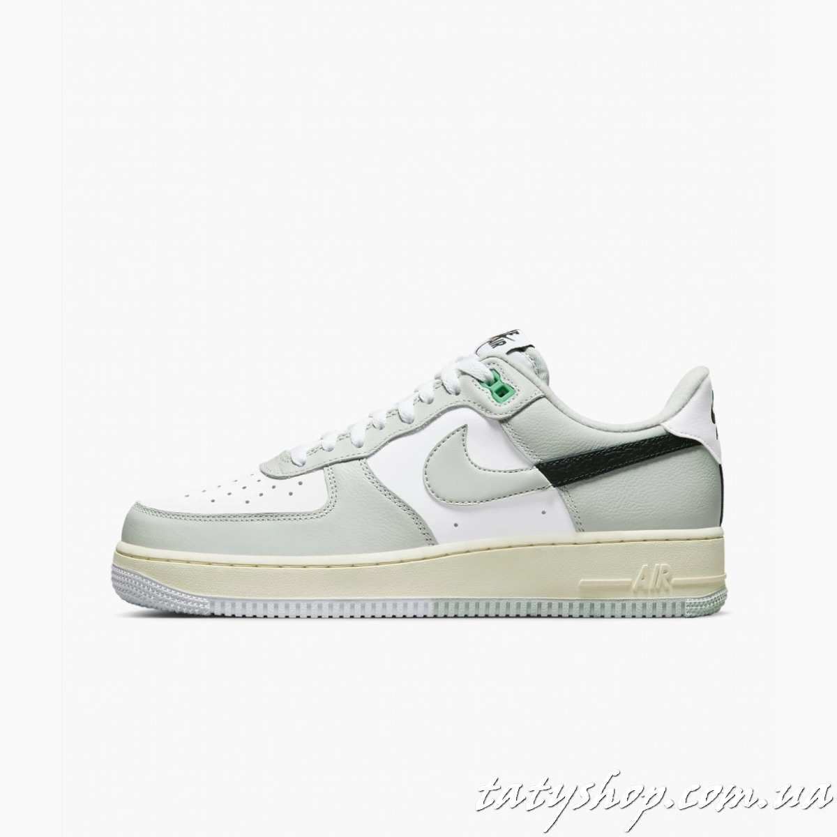 Кросівки Nike Air Force 1 07 Lv8 MenS Shoes Grey/White